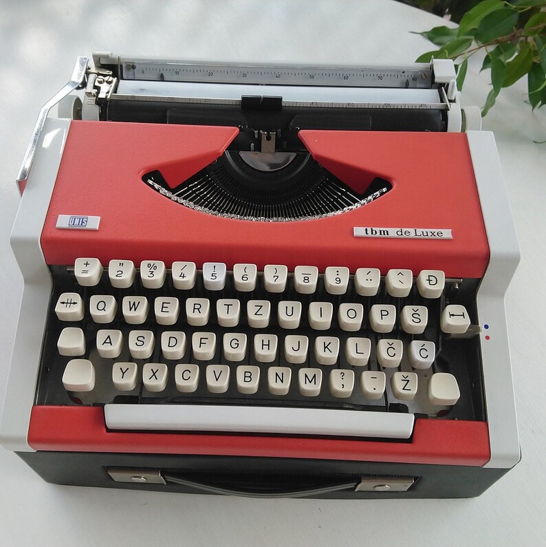 RED PRICE for BLACK December Typewriter Vintage Typewriter Unis Typewriter Typewriter Office Red typewriter unis red traveller