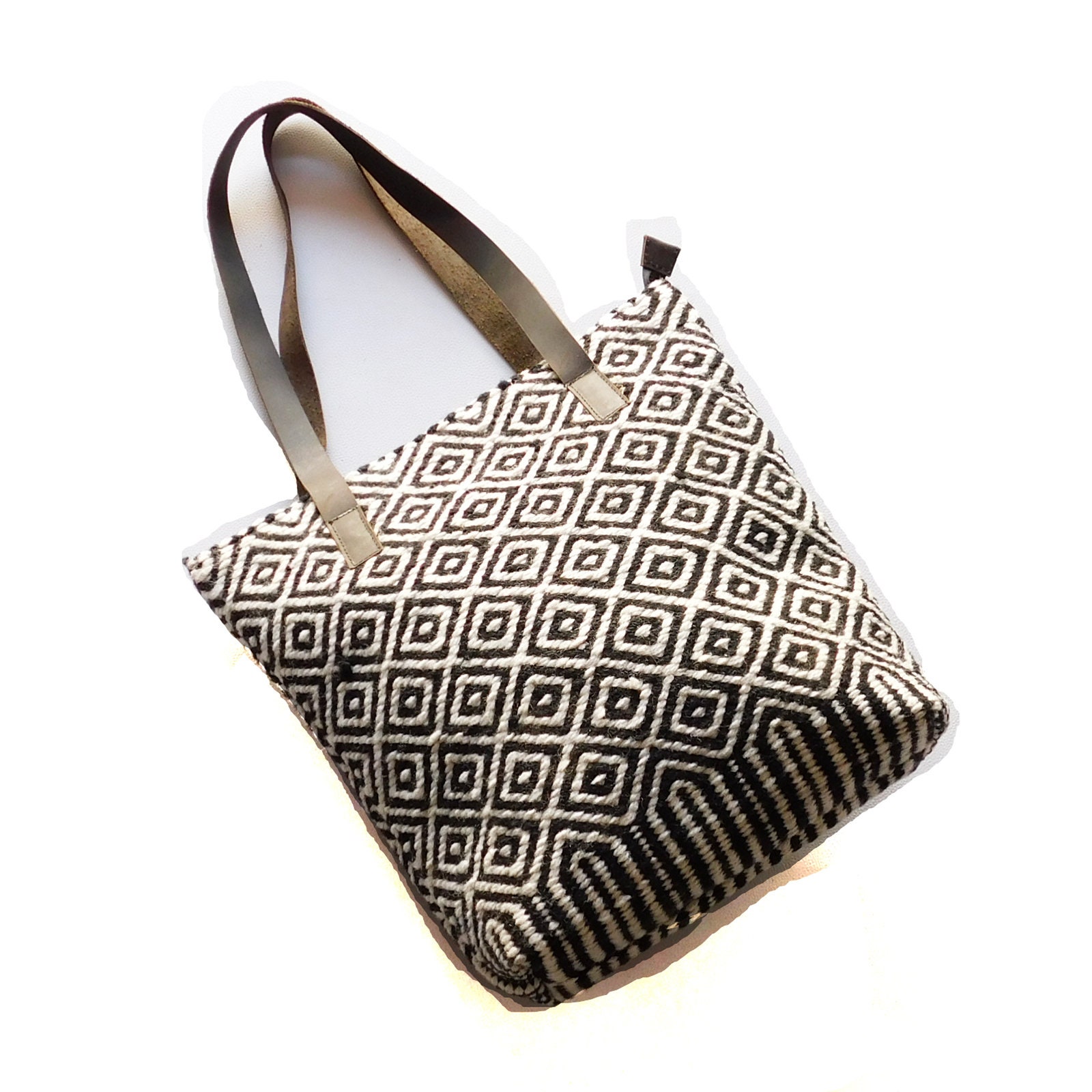 Handwoven Wool Tote Bag - 8/24/2023 | North House