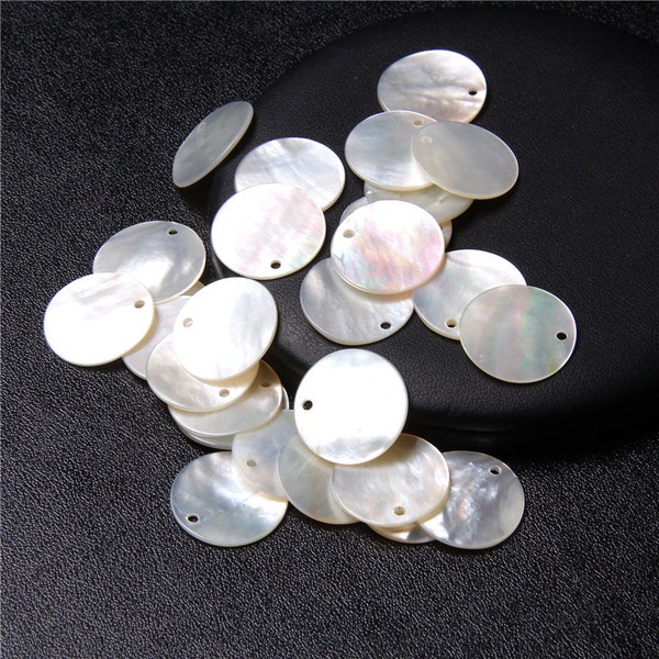 10Pcs High Quality White Round Pearl Shell Charms,Mother of Pearl Pendants,Flat Round Disc Shell Beads,Round Coin Charm MOP Beads 20mm