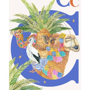Póster de animales para dormitorio infantil y guardería - C is Camel, diseño original pintado a mano con acuarelas y firmado por la artista Lisa Read