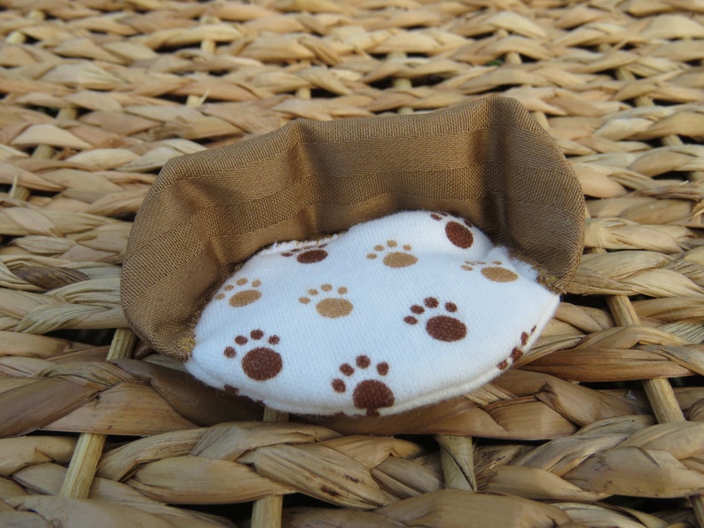 Dollhouse Miniature Dog Bed Dollhouse Puppy Bed Dollhouse Dog Bed 1/12