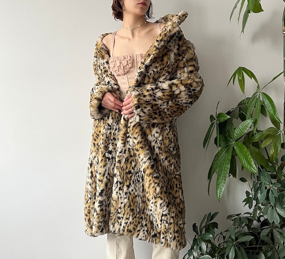 Vintage Y2K 00's 2000's Leopard Pattern Brown But… - image 1