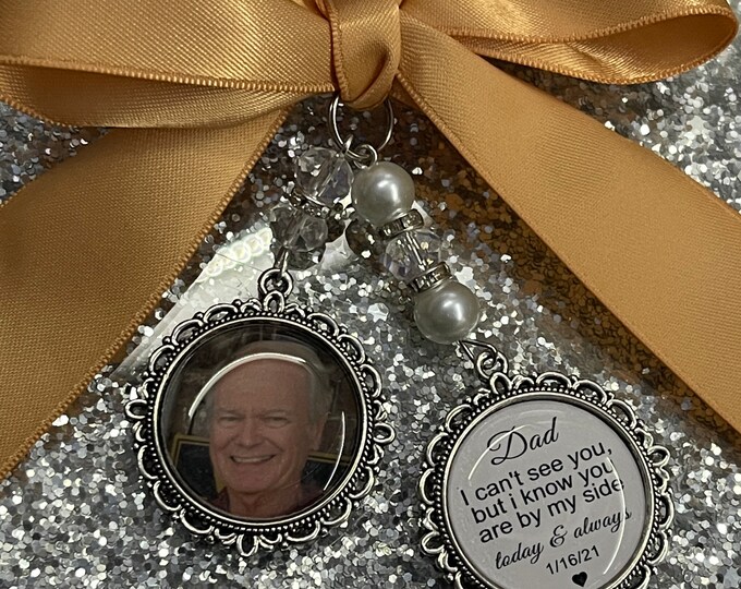 Memory memorial heaven charm bridal bouquet, walk with me today dad mum poem & photo pearl beads something blue. military army.bride.wedding