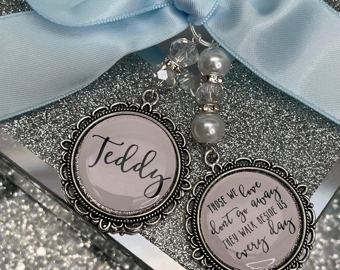 those we love don’t go away/loving memory charm locket/brooch/Personalised with any name/wedding ideas/bride/memorial/keepsake/dad/mom