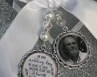 Mi corazón está ahí caminando a tu lado/En memoria amorosa/Encanto de memoria/Locket/Broche/Personalizado/Cualquier foto/Boda/Novia/Memorial/Recuerdo/Nombre