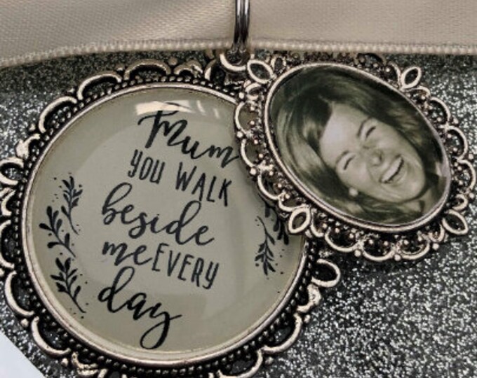 Memory memorial remembrance wedding bouquet charm/heaven/bridal/loved one/mum/mom/dad/you walk beside me every day/plus photo oval charm