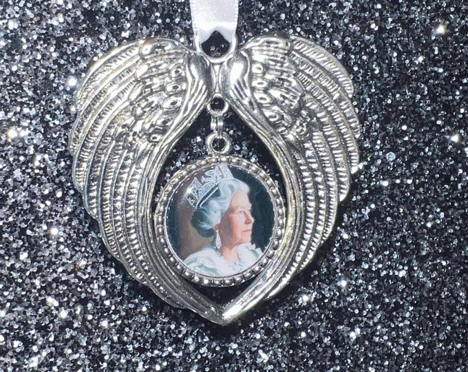 Queen Elizabeth Royal Christmas Tree Decoration/Angel Wings/Xmas/Tree Bauble/Holidays/Memory/Memorial/Royal Family/Remembrance/HRH/Jubilee