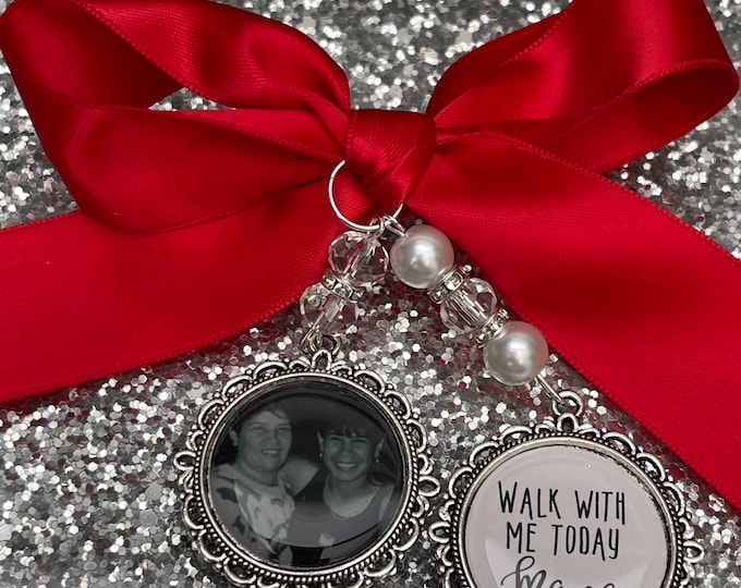 Walk with me today dad loving memory charm locket brooch.Personalised with any photo.Ideal for wedding,bride.memorial keepsake,Swarovski,