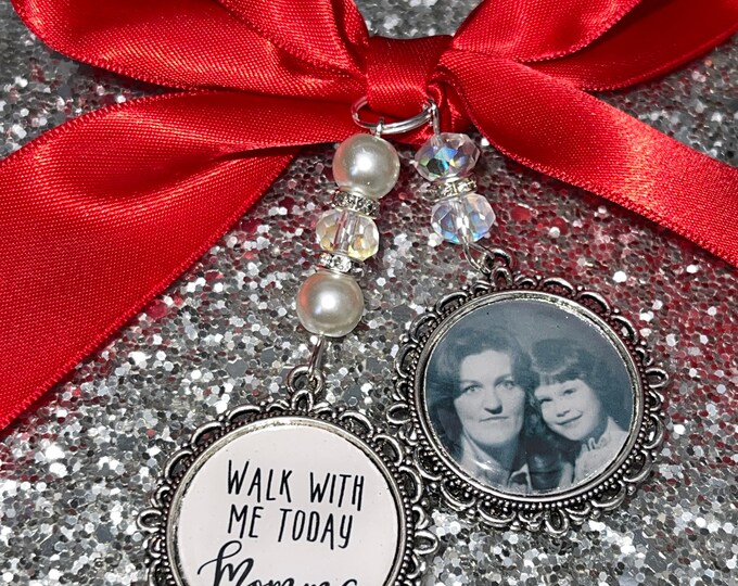 Walk with me today dad loving memory charm locket brooch.Personalised with any photo.Ideal for wedding,bride.memorial keepsake,Swarovski,