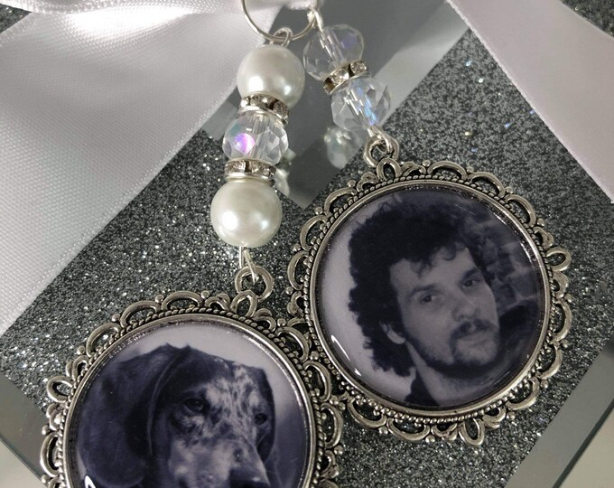 Photo memory charm loving memory charm locket brooch.Personalised with any photo.Ideal for wedding,bride.memorial bouquet charm