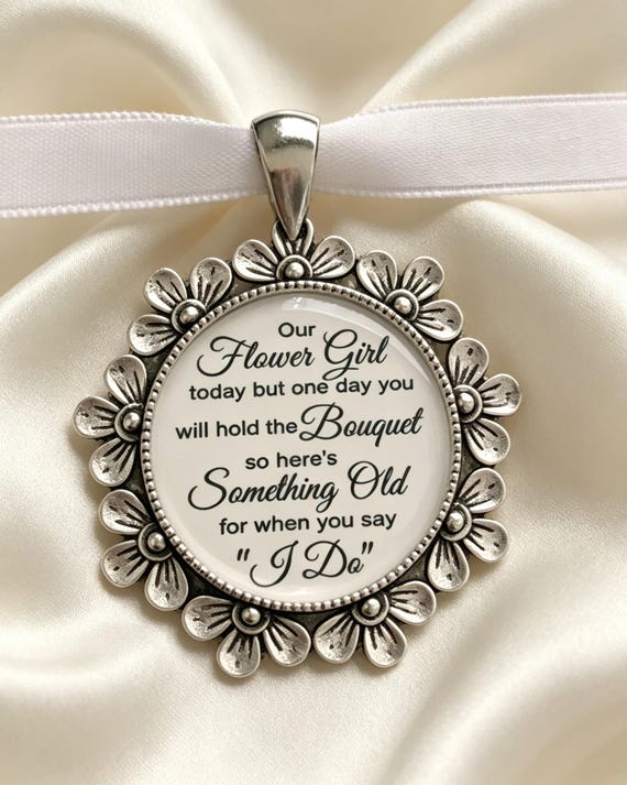 Wedding Party Charms: Flower Girl, Bridesmaid, Maid of Honor (Something Old), Wedding keepsake
