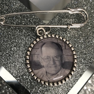 Memorial Memory remembrance photo charm kilt pin bouquet charm,wedding groom best man usher,personalized personalised any photo, keepsake