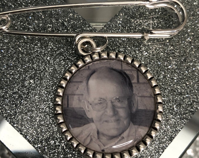 Memorial Memory remembrance photo charm kilt pin bouquet charm,wedding groom best man usher,personalized personalised any photo, keepsake