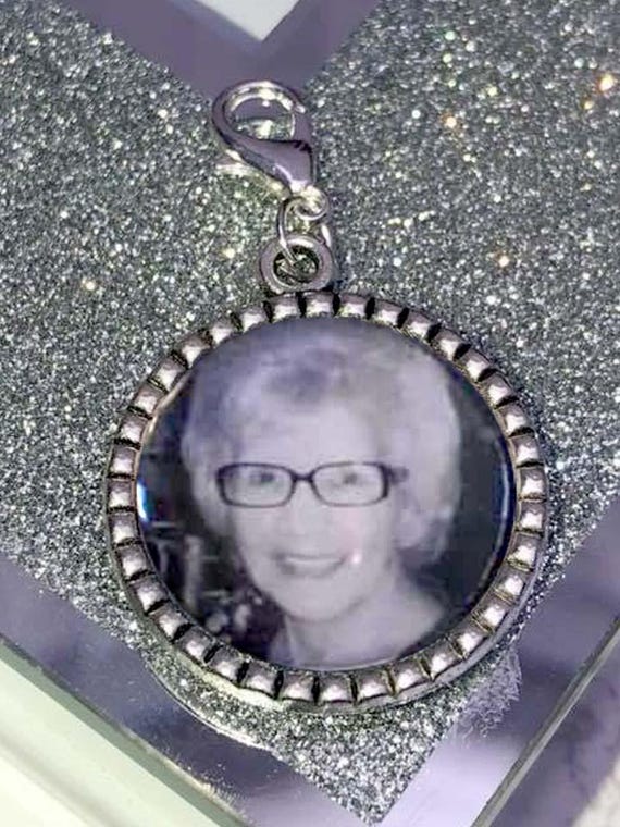 Memorial Memory remembrance photo charm clip pin bouquet charm,wedding groom best man usher,personalized personalised any photo, keepsake