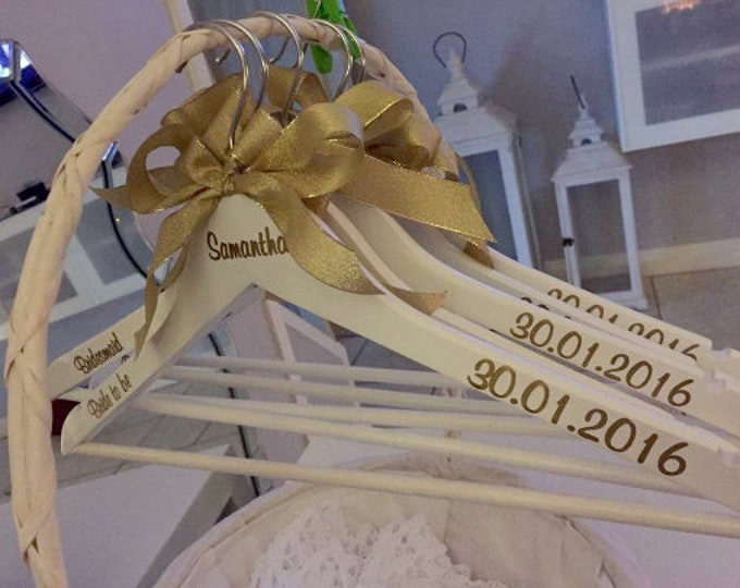 Gold DIY personalised coat hanger vinyl sticker transfers decal/bride/groom/bridesmaid/flowergirl/usher/best man/mother of the/bridal party