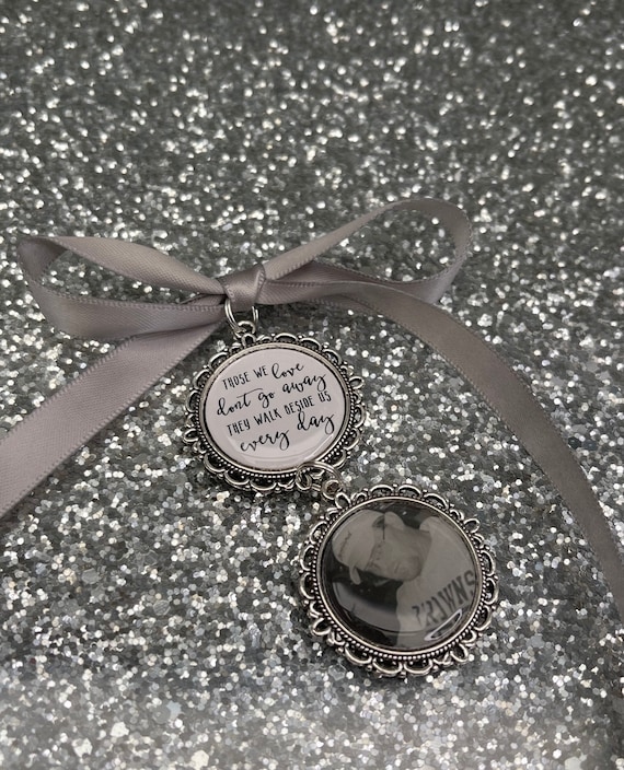 Wedding bouquet memorial bereavement bridal keepsake gift memory bouquet charm heaven photo charm
