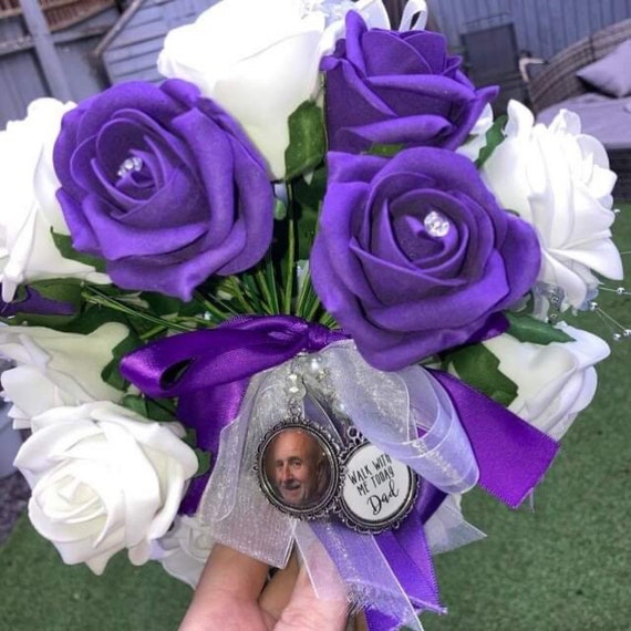 Walk with me today dad loving memory charm locket brooch.Personalised with any photo.Ideal for wedding,bride.memorial keepsake,Swarovski,