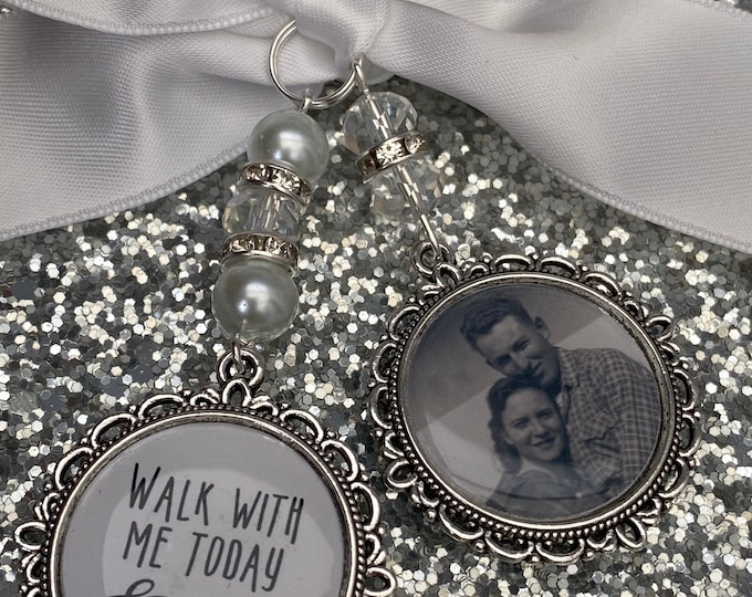 Memory memorial heaven charm bridal bouquet, walk with me today dad mum poem & photo pearl beads something blue.Swarovski.bride.wedding