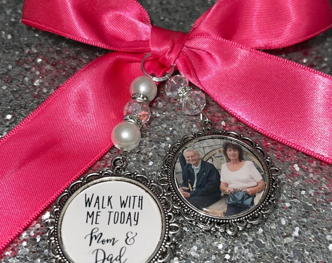 Walk with me today dad loving memory charm locket brooch.Personalised with any photo.Ideal for wedding,bride.memorial keepsake,Swarovski,