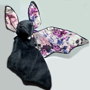 Large Bat Plush Stuffed Animal BeeZeeArt &quot;Pinky&quot; Halloween Pink Skulls Flowers 16in Wingspan