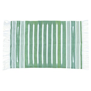 Tapis Dhurrie en coton vert fait main : paillasson indien réversible