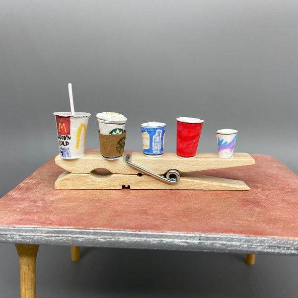 Miniature disposable cups 1:12 scale