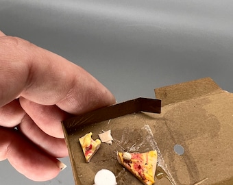 Scatola per pizza in miniatura in scala 1:12