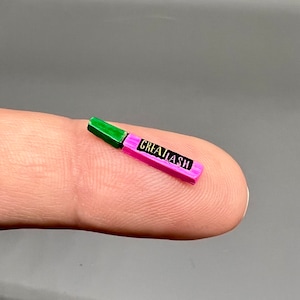 Mascara miniature à l&#39;échelle 1:12