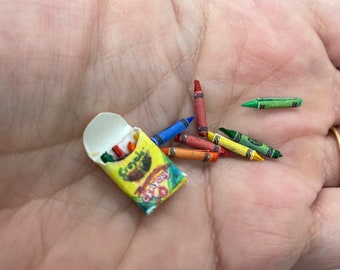 Miniature Crayon Box Set for Dollhouse Decor, Collectible Mini Craft Supplies