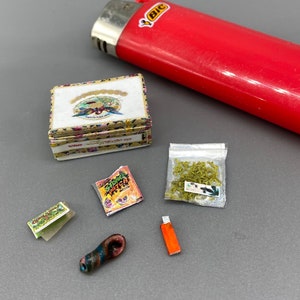 Miniature stash box 1:12 scale