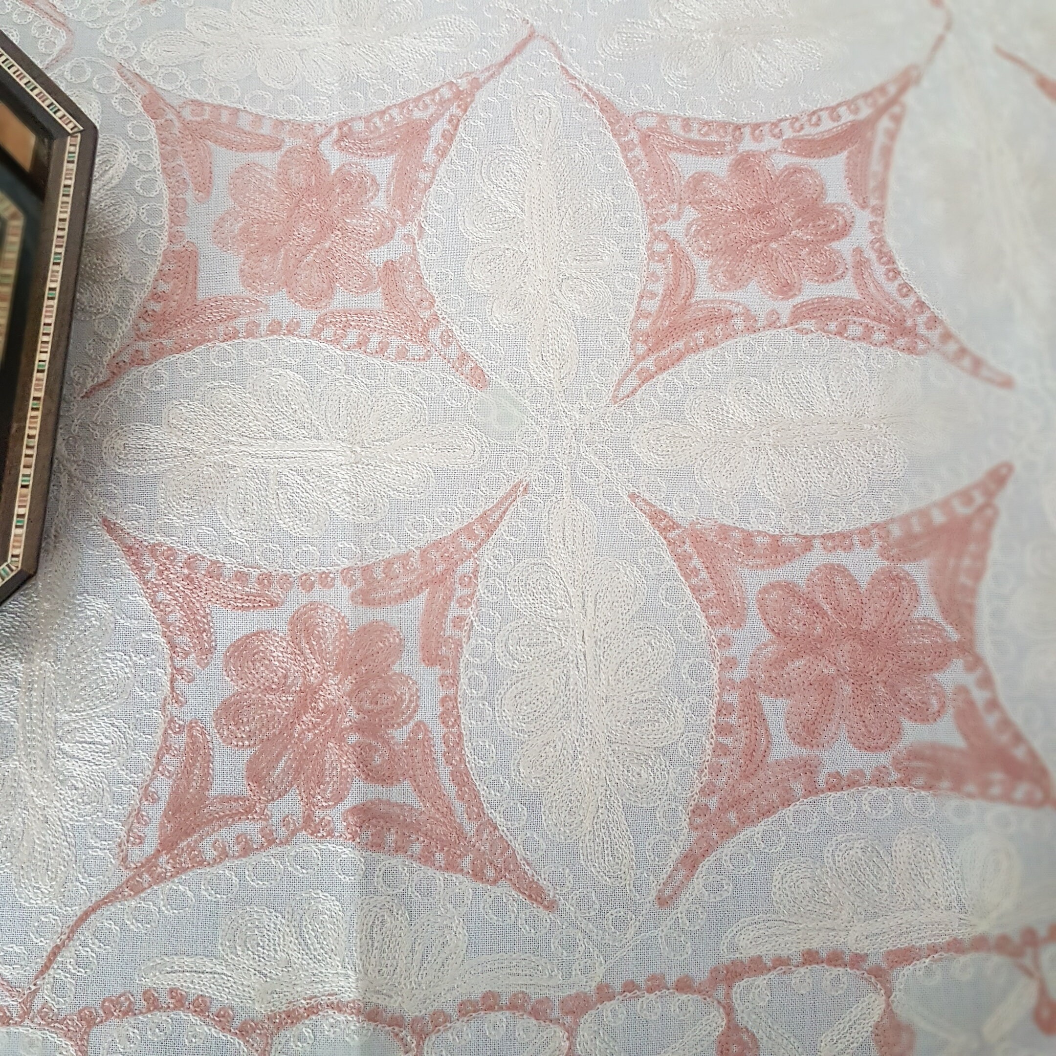 Tablecloths Aghabani Syrian Silk Charm with 4 NapkinsSize 91 | Etsy