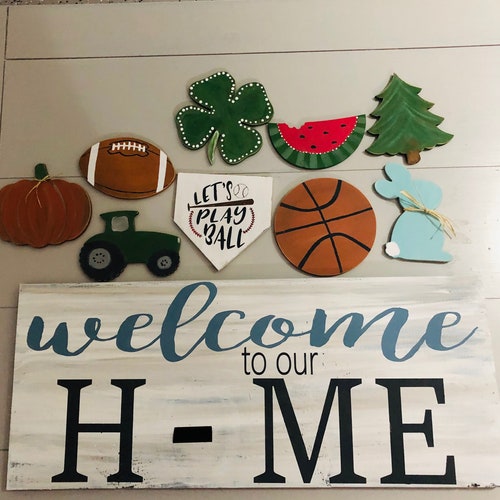 Welcome to Our Home With Interchangable Sign/seasonal - Etsy