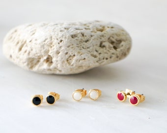 Gold Stud Earrings w/t White/Burgundy/Black Enamel, Dainty gold studs Minimalist Simple Everyday Earrings, Gift For Mom, Bridesmaid's gift