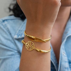 Gold bold cuff, gold open cuff wt leaf, thick 24k gold plated stacking statement chunky boho minimalist bracelet for stack cuff for women