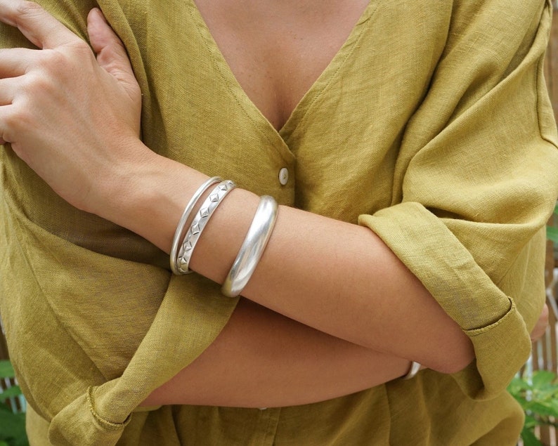 Grande manchette sade audacieuse en argent, bracelet plaqué argent épais, bracelet tendance empilable bohème délicat minimaliste, style libre, 6-7,5 pouces image 8