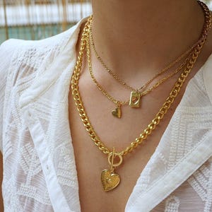 Collana con ciondolo a forma di cuore in oro con carta da gioco, regalo di compleanno delicato e a strati boho per lei, collana minimalista, collana dell'amore