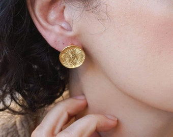 Gold asymmetric hammered disc stud earrings, 24k gold plated large round disc pushback earrings, big statement dainty ethnic minimal boho