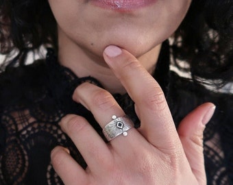 Silber ethnischer Raute Ring, Türkis ethnischer Boho minimalist Ring, Boho Geschenk für sie ethnische freie Leute, Meditation Yoga Ring
