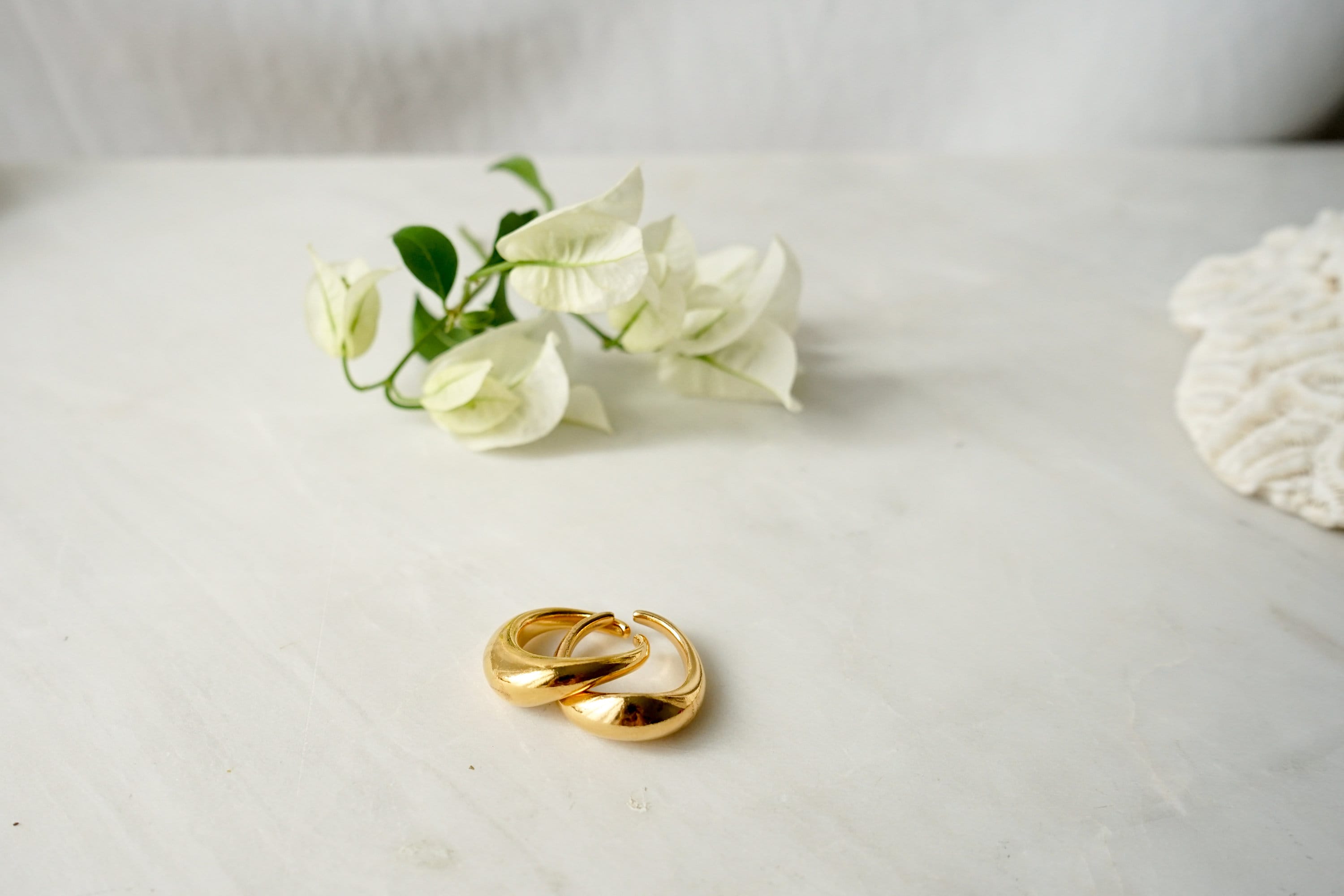 Unique Gold Soft Curve Ring, Organic Shape adjustable layer gold ring