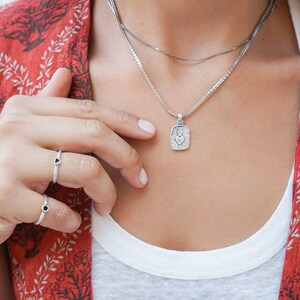 Kleine roze ring met zilveren cirkelband, zwart/turkoois geëmailleerde solitaire ring, stapelbare stapelbare minimalistische dunne boho sierlijke geometrische ring