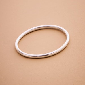 Silver shiny thick round bangle cuff, circle shaped stacking bracelets, simple ethnic minimal arm party bangle, boho bohemian hippie dainty