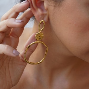 Large gold geometric circles earrings, long drop hammered earrings minimal boho gift for her chunky earrings big gold statement earrings