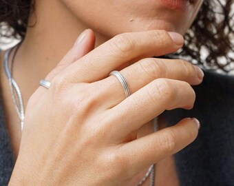 Antique silver lines thin band ring, silver hammered textured unisex boho minimal statement ring, silver man ring stackable minimalist ring