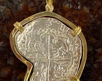 ATOCHA Münze Anhänger Bambus 4K Gold Overlay Design Ära 1600-1700 Sunken Treasure Shipwreck Coin Jewelry