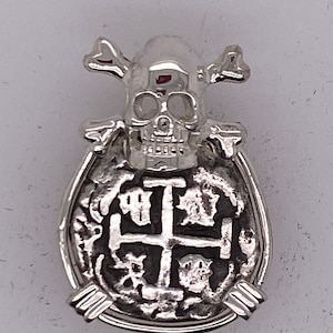ATOCHA Coin Pendant Sterling Silver Skull Crossbones Pendant Set 2 Reale Coin