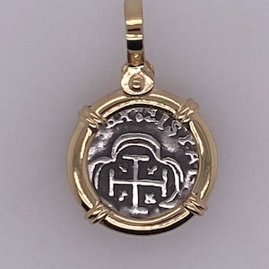 ATOCHA Coin Pendant 14K Yellow Gold Porthole 1 Reale
