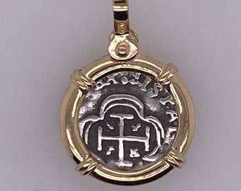 ATOCHA Coin Pendant 14K Yellow Gold Porthole 1 Reale