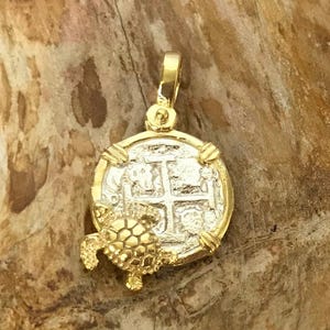 ATOCHA Coin Pendant Turtle 14K Gold Overlay Design Era 1600-1700 Sunken Treasure Shipwreck Coin Jewelry