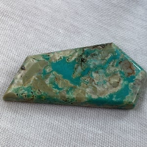 RARE ( 62.5 Carats ) Mona Lisa Mine Turquoise Cabochon , Polk County , Arkansas