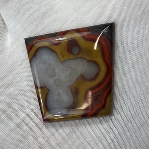 RARE ( 106.5 ct. ) Kentucky Agate Designer Cabochon from Estill County, Kentucky